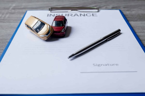 Naviguer dans les devis d'assurance auto en LOA facilement